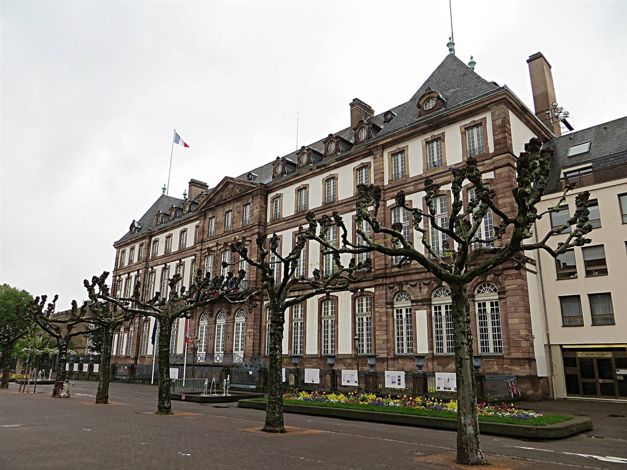 Place Broglie – Hôtel de Ville de Strasbourg – panoramio