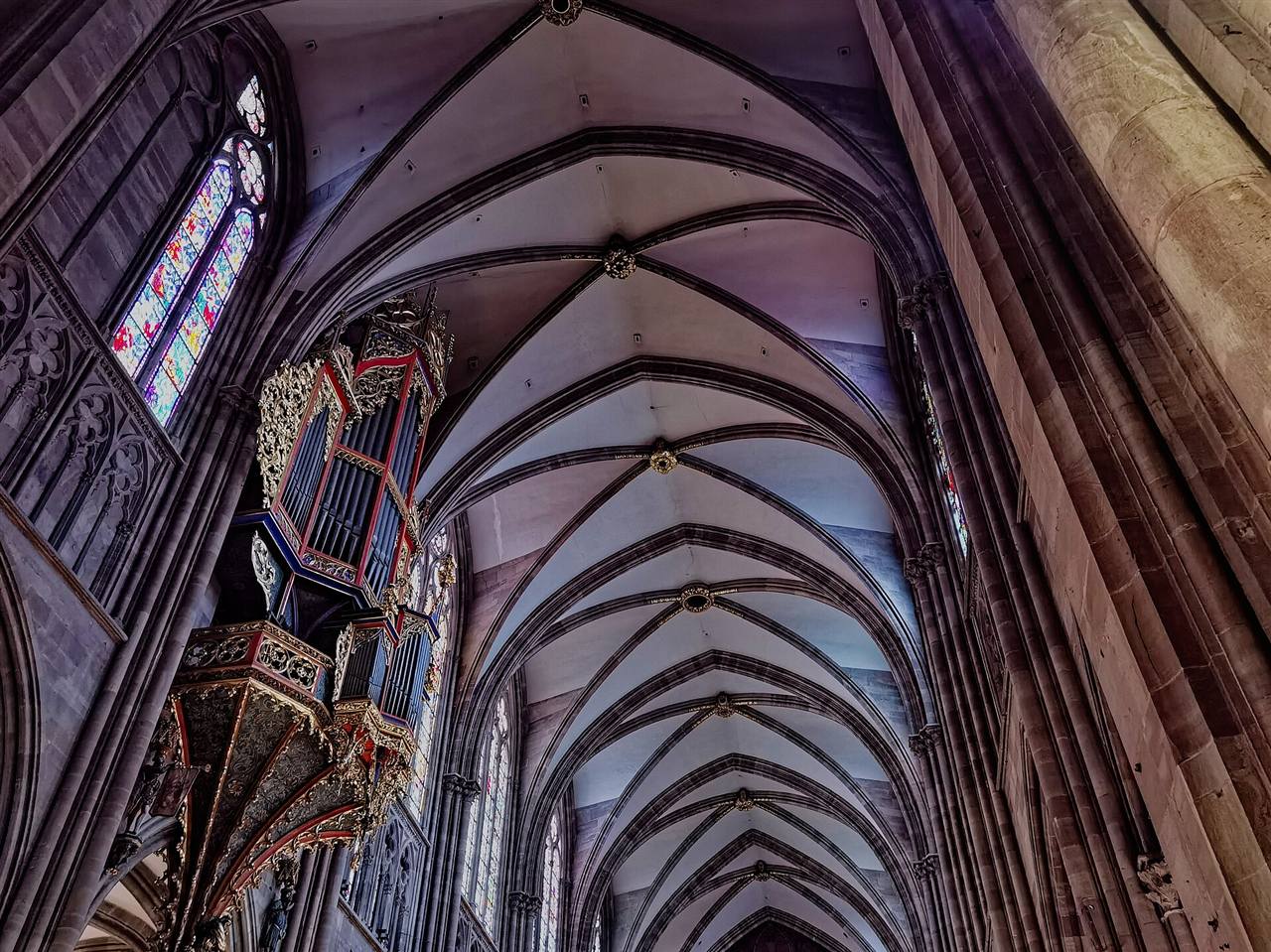 Strasbourg – Notre-Dame de Strasbourg – Narthex – Panorama View on Cathedral Organ, Nave & Choir