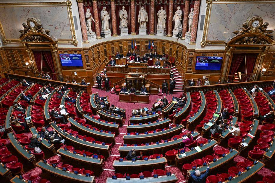 Illustration : Le débat sur la sortie de l'Alsace du Grand-Est repoussé au-delà du 30 novembre au Sénat
